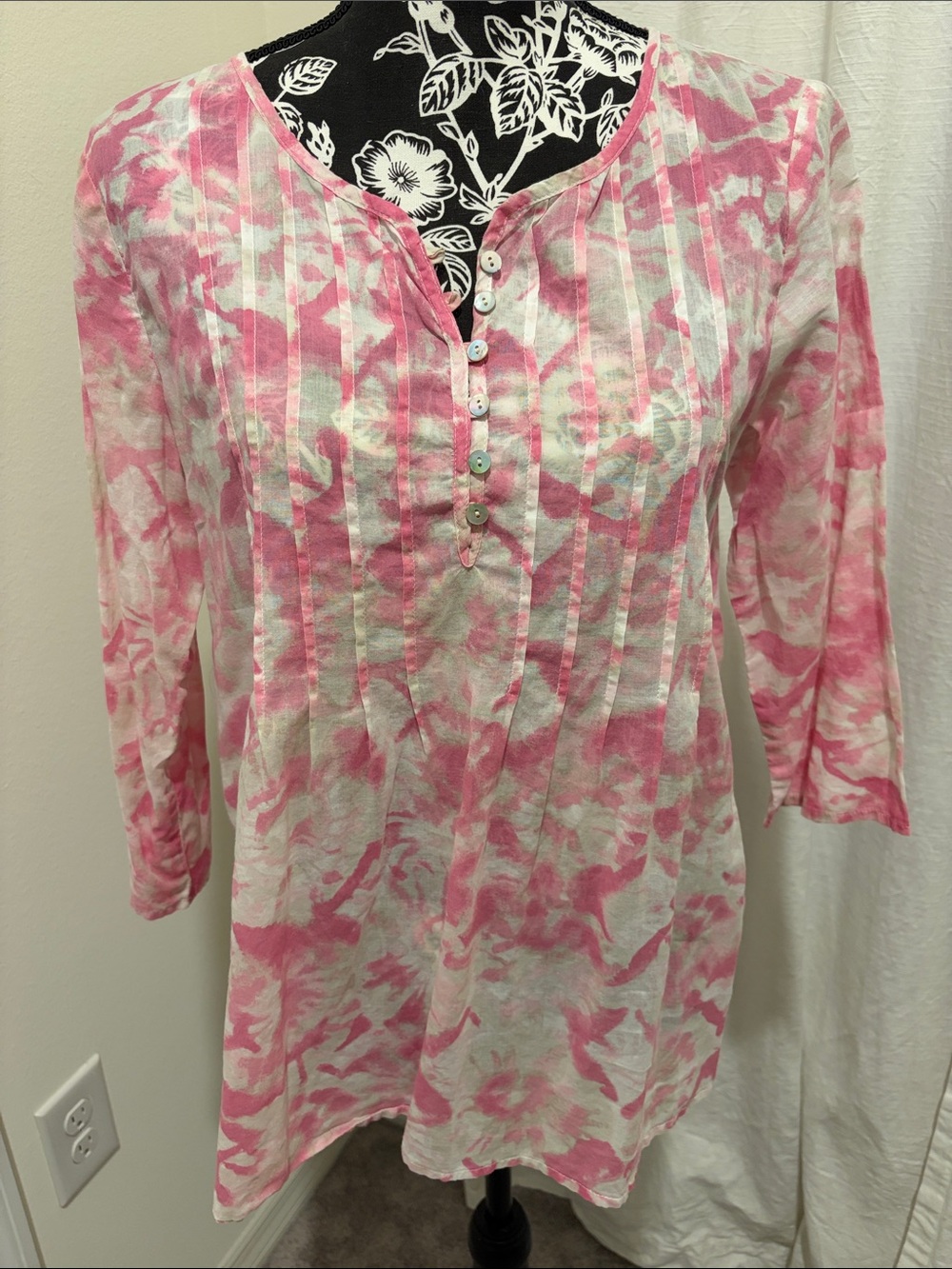 J. Jill Pink and White Cotton Pintuck Henley Tunic Top
